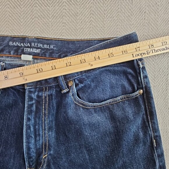 Banana Republic Jeans Men's 33 x 32 Straight Leg Indigo Blue Denim Relaxed EUC - Picture 3 of 15